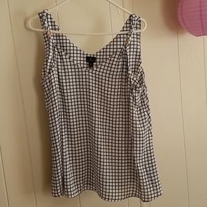 Worthington Woman's Top